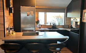 1 Bedroom Apartment!