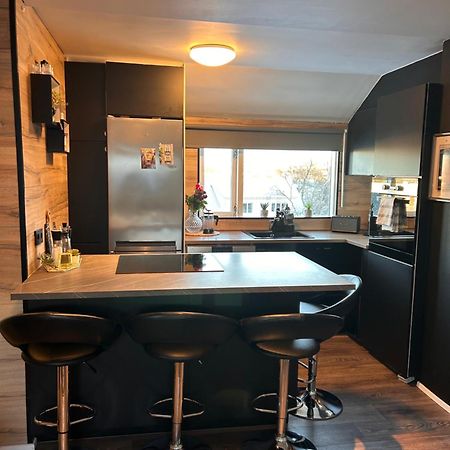 1 Bedroom Apartment! Hafnarfjörður Extérieur photo